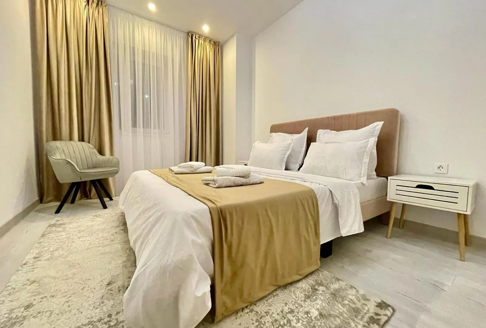 Yamaluxe Apartments - Silent & Primitive With Relaxing Area Bucharest
