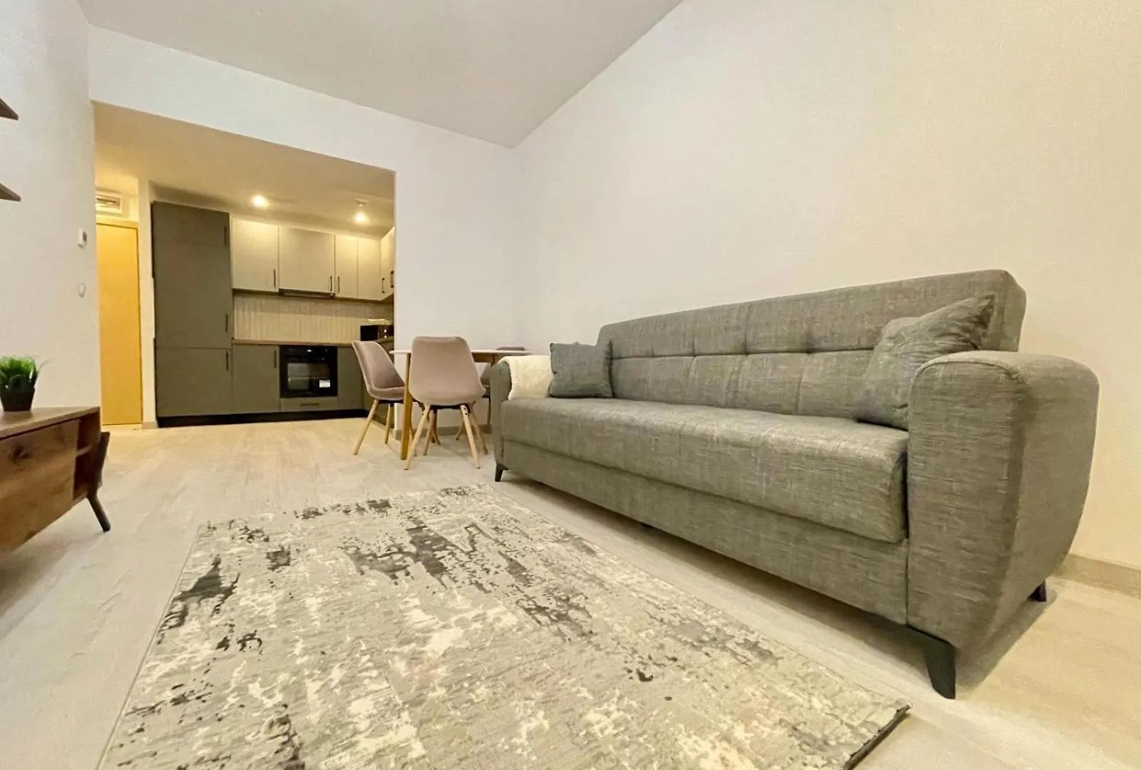 Yamaluxe Apartments - Silent & Primitive With Relaxing Area Bucharest